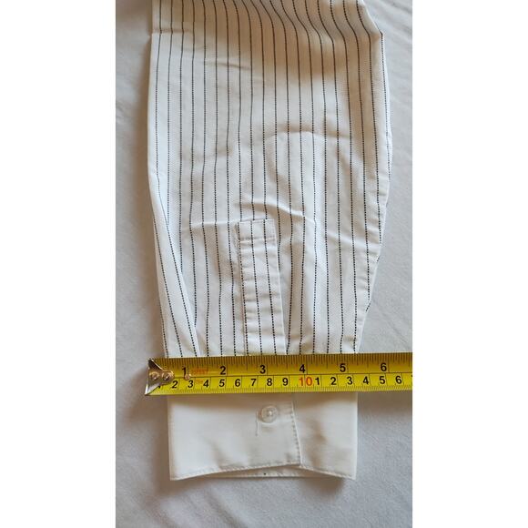 Lane Bryant Contrast Collar Long Sleeves striped button front Blouse size 18/20. - Picture 10 of 11